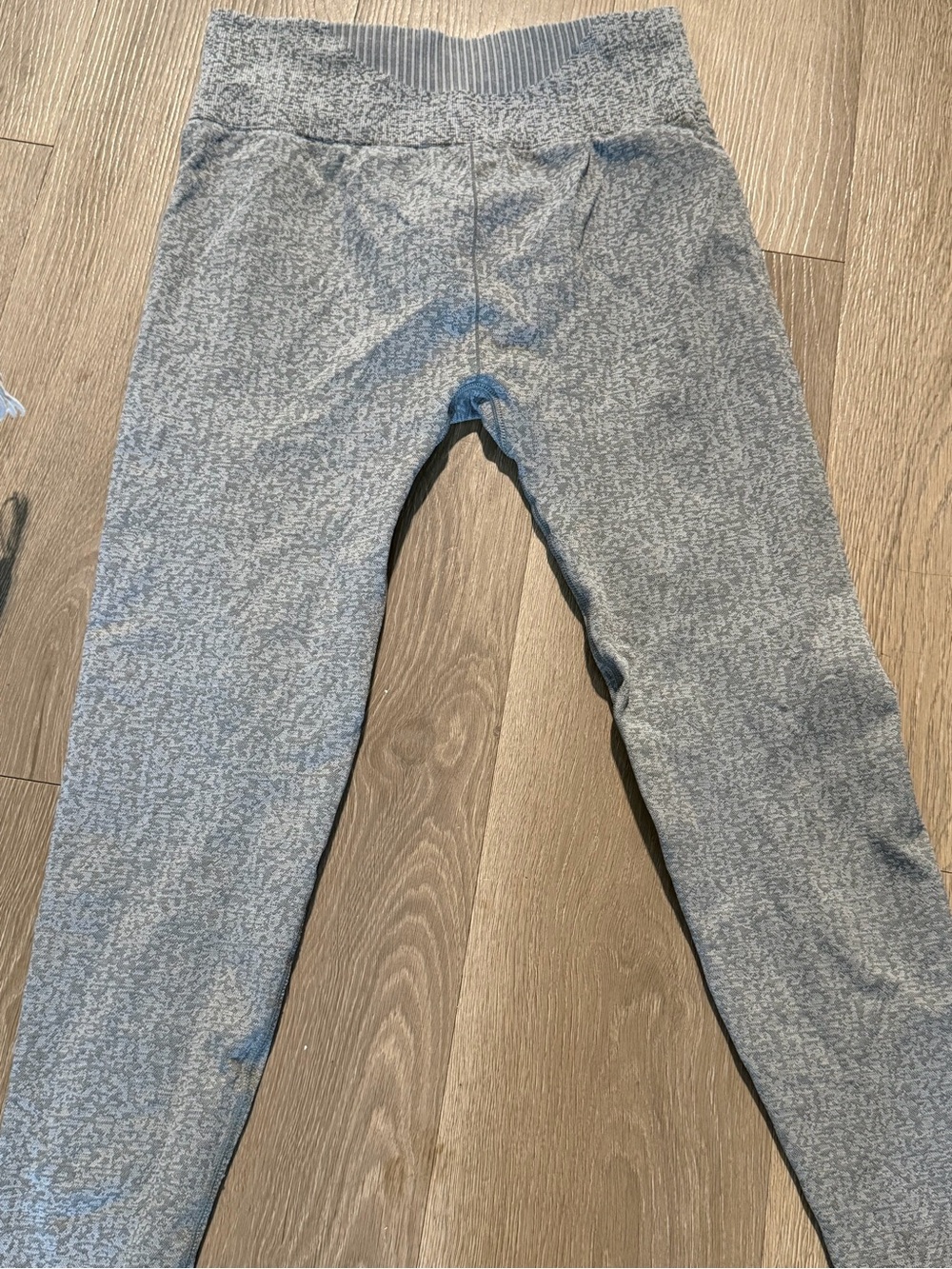 Gymshark Light Heather Gray Seamless Leggings - Picture 2 of 4